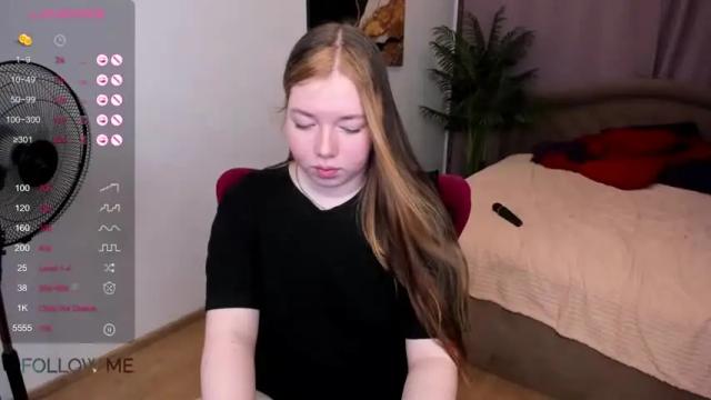 Image 11 of blush_rose Stream on Chaturbate on 15 months ago