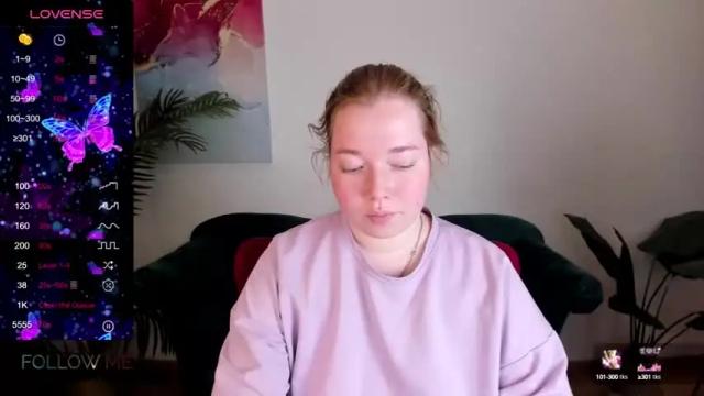 Image 2 of blush_rose Stream on Chaturbate on 15 months ago