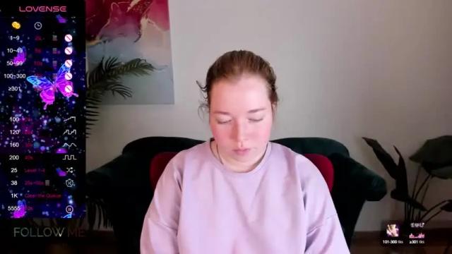 Image 7 of blush_rose Stream on Chaturbate on 15 months ago