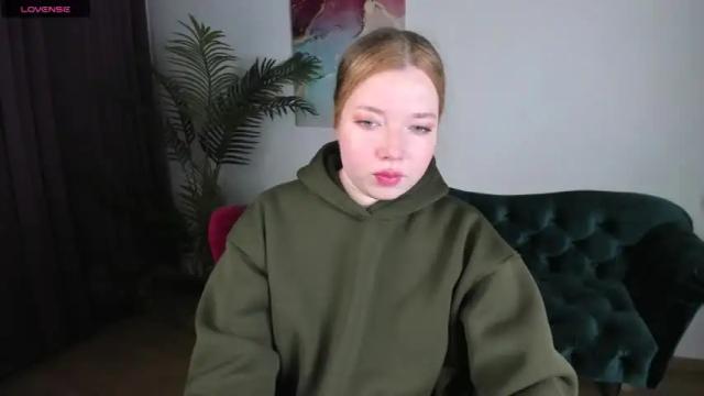 Image 2 of blush_rose Stream on Chaturbate on 15 months ago