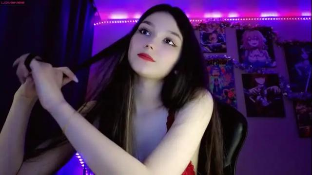 Image 7 of blushed_pussy Stream on Chaturbate on 13 days ago