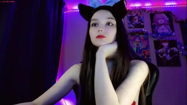 Image 6 of blushed_pussy Stream on Chaturbate on 9 days ago