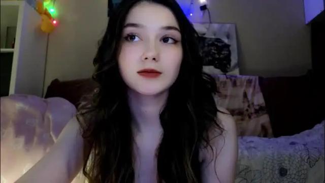Image 2 of blushed_pussy Stream on Chaturbate on 1 month ago
