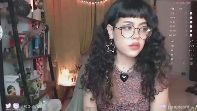 Image 11 of blushing_nymph Stream on Chaturbate on 12 months ago
