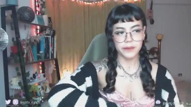 Thumbnail 2, blushing_nymph's Stream at Chaturbate, 12 months ago