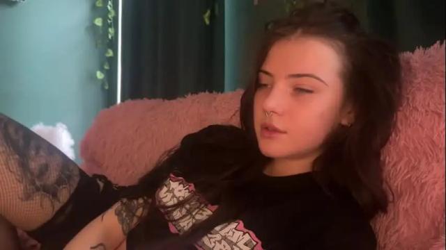 Image 2 of bmwm5f90 Stream on Chaturbate on 12 days ago