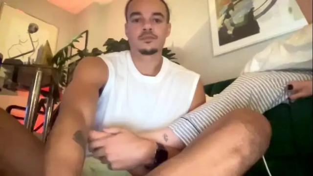 Image 2 of bobbyandnancy44 Stream on Chaturbate on 18 months ago