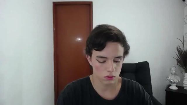 Image 10 of bobbydick1_ Stream on Chaturbate on 13 months ago