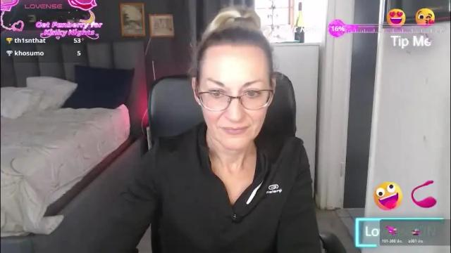 Image 3 of boeslaboes Stream on Chaturbate on 1 month ago