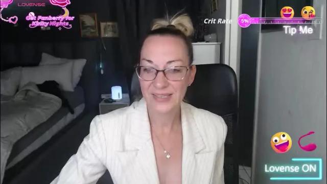 Image 3 of boeslaboes Stream on Chaturbate on 23 days ago