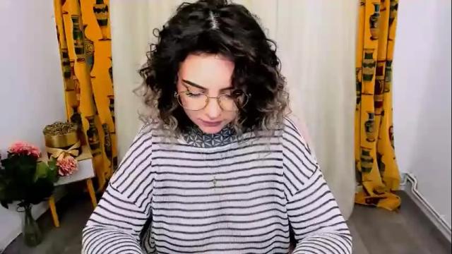 Image 6 of bom_bonx Stream on Chaturbate on 1 month ago