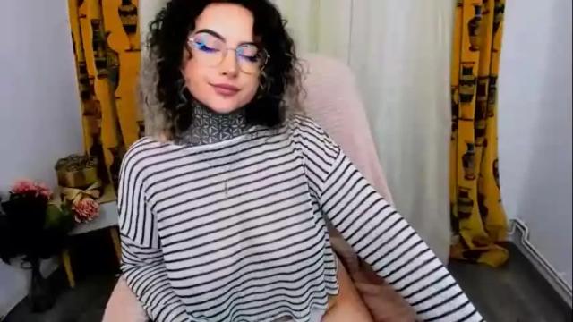 Image 8 of bom_bonx Stream on Chaturbate on 1 month ago