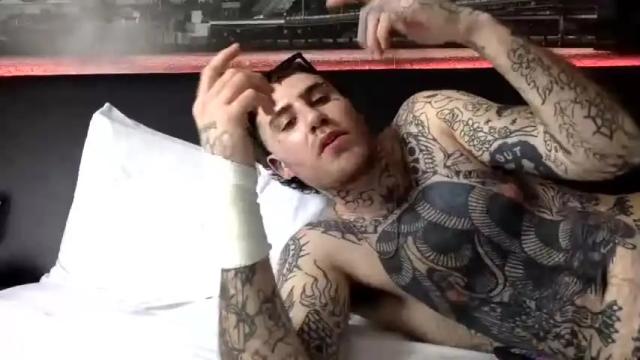 Image 2 of bombdrip Stream on Chaturbate on 19 months ago