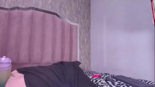Image 6 of bombis_ Stream on Chaturbate on 1 month ago