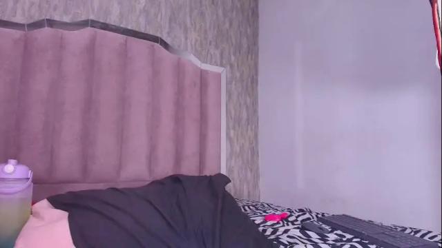 Image 7 of bombis_ Stream on Chaturbate on 1 month ago