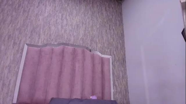 Image 3 of bombis_ Stream on Chaturbate on 1 month ago