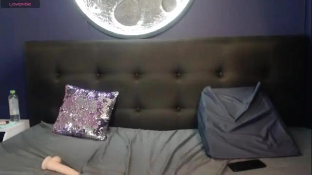 Image 11 of bombon_24 Stream on Chaturbate on 4 months ago