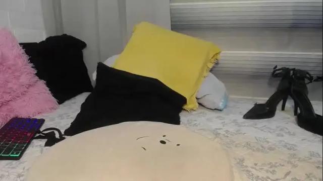 Image 8 of bombshell_ace69 Stream on Chaturbate on 15 days ago