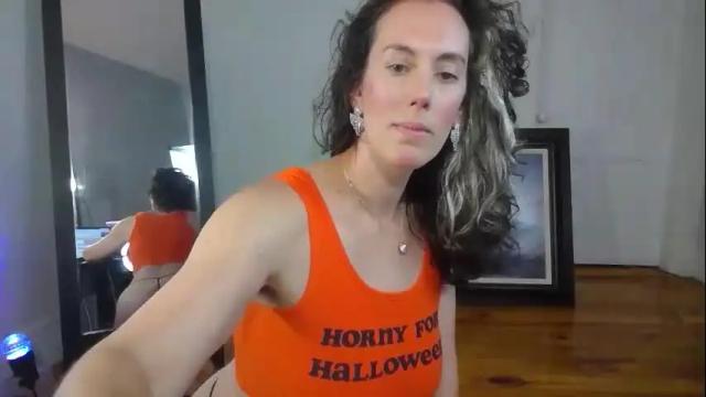 Image 3 of bonfirebonnie Stream on Chaturbate on 9 days ago