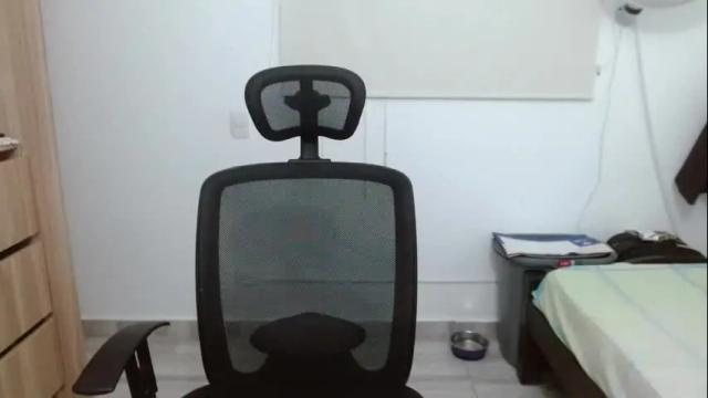 Image 6 of bonni_blonde Stream on Chaturbate on 3 months ago