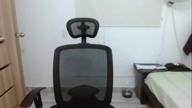 Image 7 of bonni_blonde Stream on Chaturbate on 3 months ago