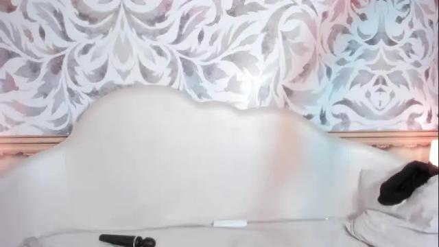 Image 12 of bonnie__milf Stream on Chaturbate on 28 days ago