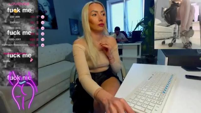 Image 8 of bonnie_annd_clyde Stream on Chaturbate on 12 months ago