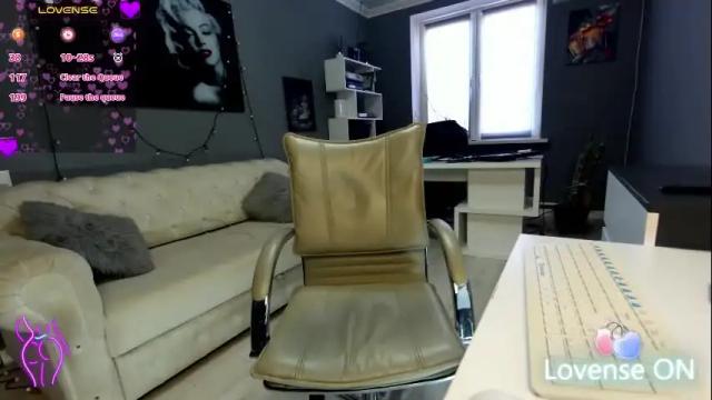 Image 4 of bonnie_annd_clyde Stream on Chaturbate on 25 days ago