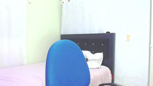 Image 6 of bonnie_barker Stream on Chaturbate on 19 months ago