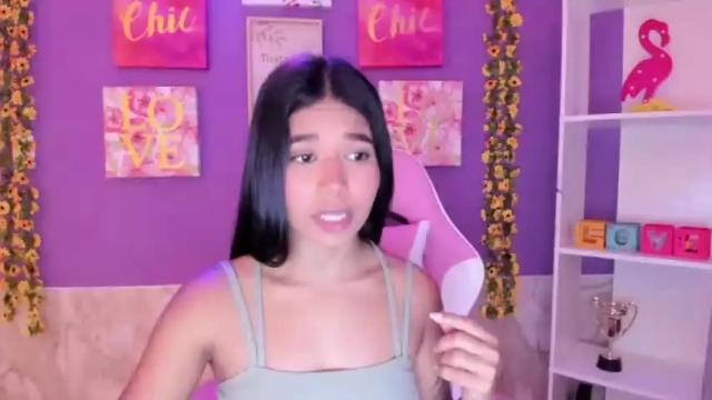 Image 11 of bonnie_benet Stream on Chaturbate on 14 months ago