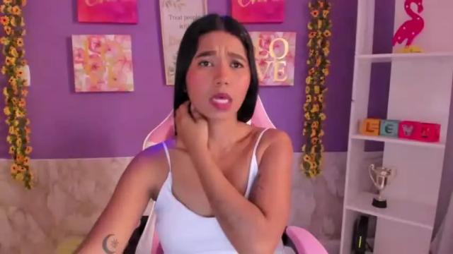 Image 10 of bonnie_benet Stream on Chaturbate on 14 months ago