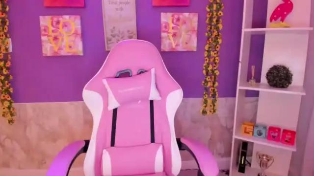 Image 3 of bonnie_benet Stream on Chaturbate on 14 months ago