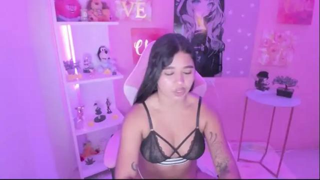 Image 7 of bonnie_benet Stream on Chaturbate on 2 months ago