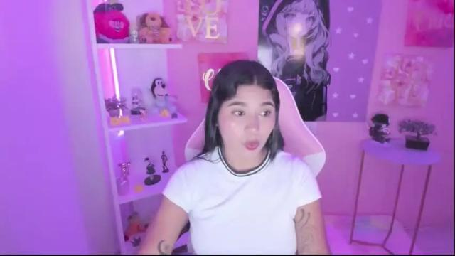 Image 3 of bonnie_benet Stream on Chaturbate on 2 months ago