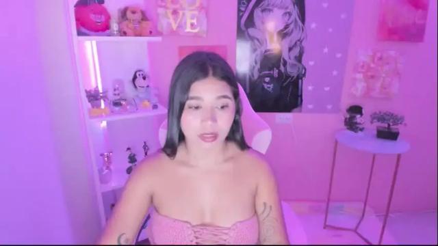Image 2 of bonnie_benet Stream on Chaturbate on 2 months ago