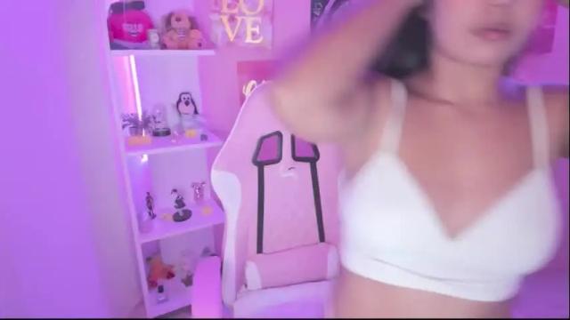 Image 11 of bonnie_benet Stream on Chaturbate on 1 month ago