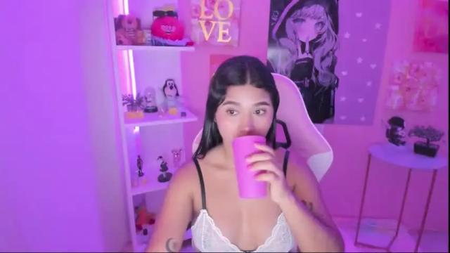 Image 7 of bonnie_benet Stream on Chaturbate on 1 month ago