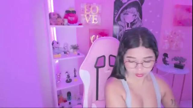 Image 2 of bonnie_benet Stream on Chaturbate on 1 month ago