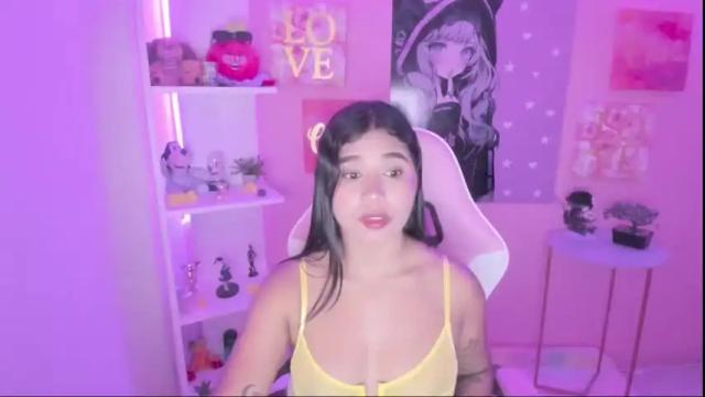 Image 2 of bonnie_benet Stream on Chaturbate on 1 month ago