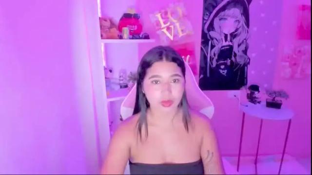 Image 4 of bonnie_benet Stream on Chaturbate on 3 days ago