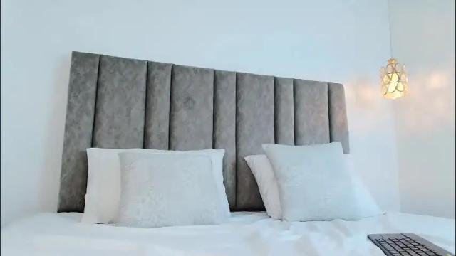 Image 11 of bonnie_bloom Stream on Chaturbate on 2 months ago