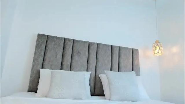 Image 2 of bonnie_bloom Stream on Chaturbate on 2 months ago