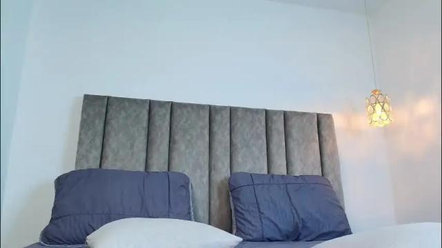 Image 4 of bonnie_bloom Stream on Chaturbate on 2 months ago