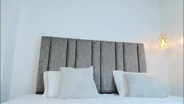 Image 3 of bonnie_bloom Stream on Chaturbate on 1 month ago