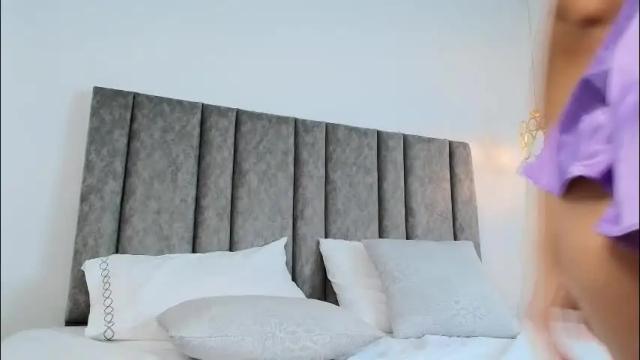 Image 11 of bonnie_bloom Stream on Chaturbate on 1 month ago