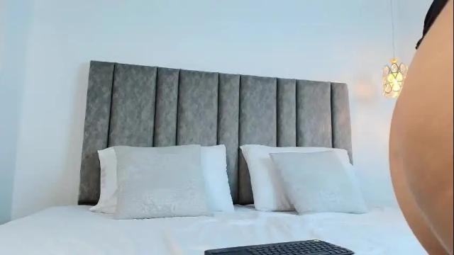 Image 7 of bonnie_bloom Stream on Chaturbate on 29 days ago