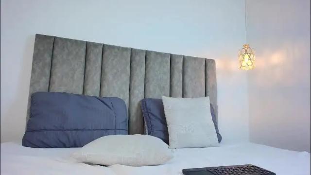 Image 8 of bonnie_bloom Stream on Chaturbate on 7 days ago