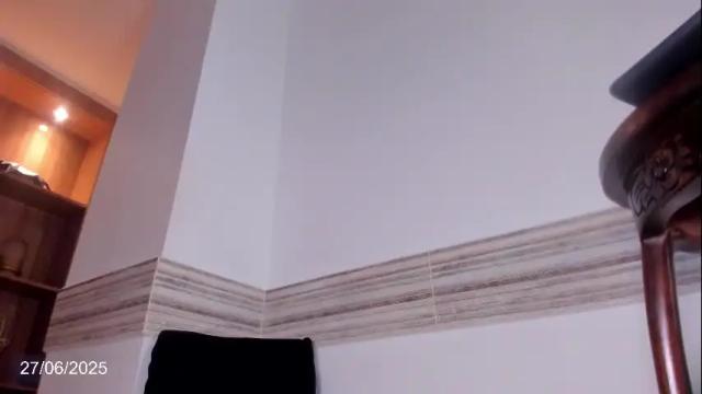 Image 10 of bonnie_luxury Stream on Chaturbate on 28 days ago