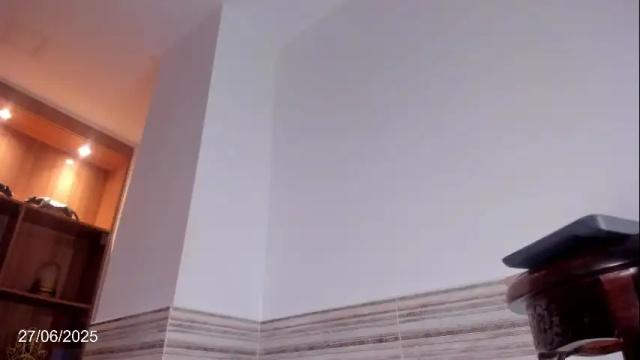 Image 12 of bonnie_luxury Stream on Chaturbate on 28 days ago