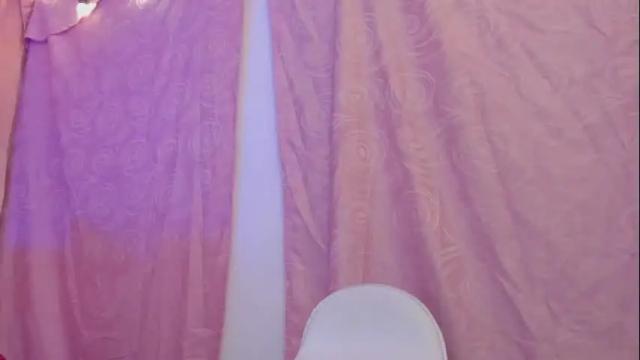 Image 4 of bonniecute_ Stream on Chaturbate on 1 month ago